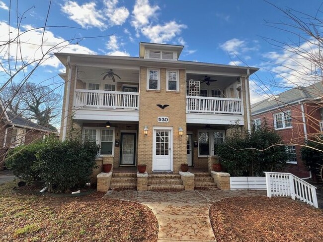 Wesley Heights Duplex - Wesley Heights Duplex House