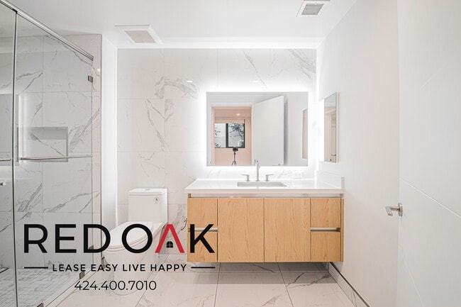 Photo - 1415 Reeves St Unit 102