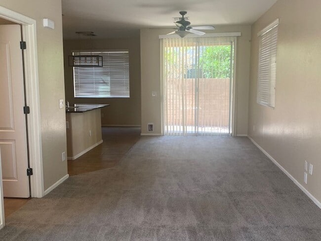 Photo - Gilbert 4 bedroom home