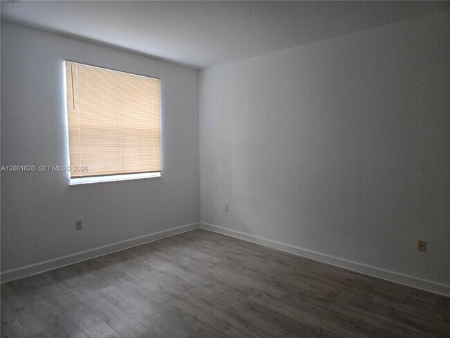 Photo - 2731 SE 17th Ave