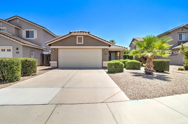 Photo - 41375 W Cahill Dr