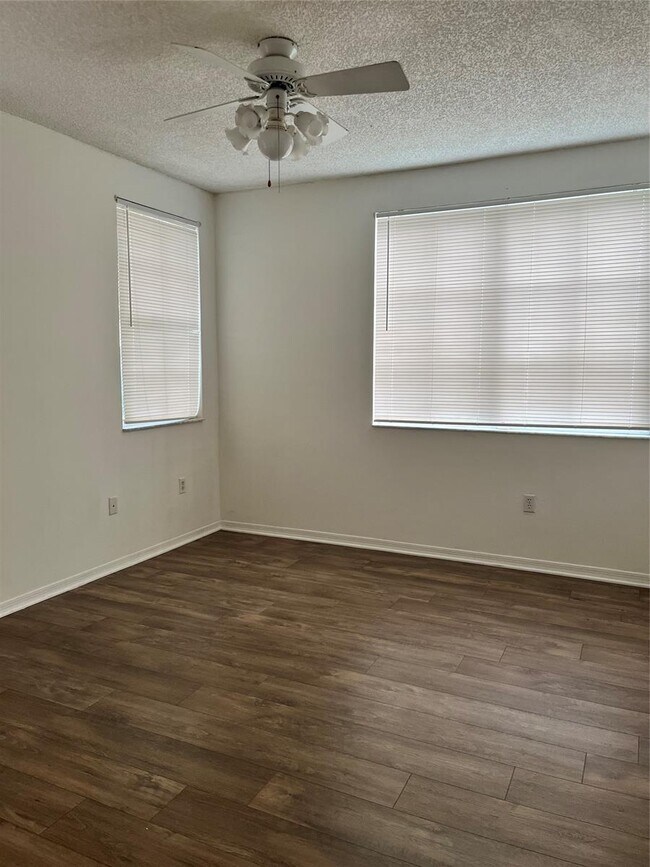 Photo - 2090 W Preserve Way Unidad 107