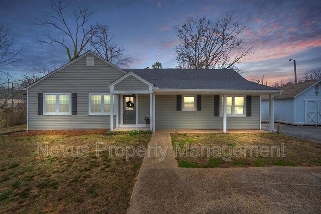 Photo - 713 N Lakeshore Dr