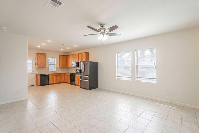 Photo - 13007 Carswell St