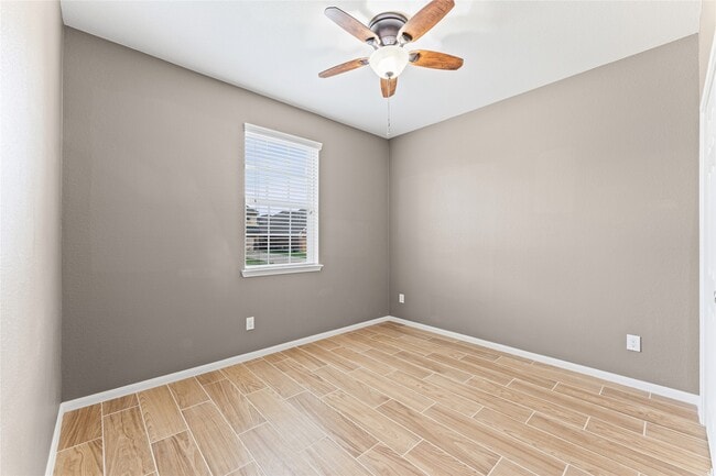 Photo - 1706 Zeppelin Cir