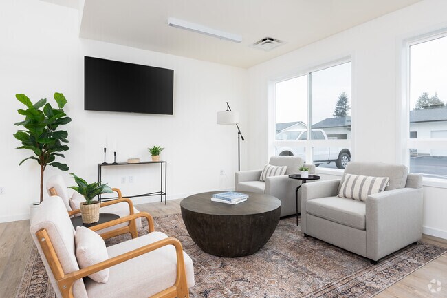 Leasing Office