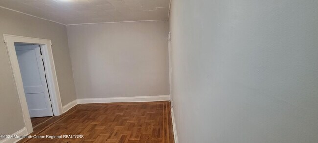 Photo - 99 Gregory Ave Unidad C8