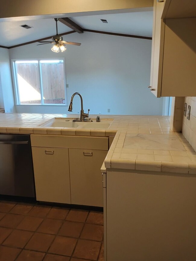 Photo - 3420 La Jolla Way