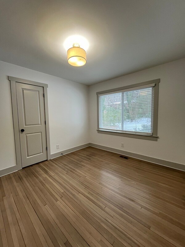 Photo - 4009 Crestridge Dr