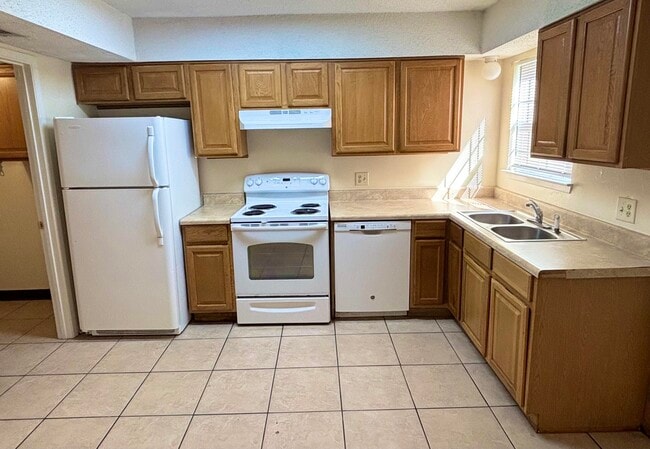 Photo - 705 Terrance Ct