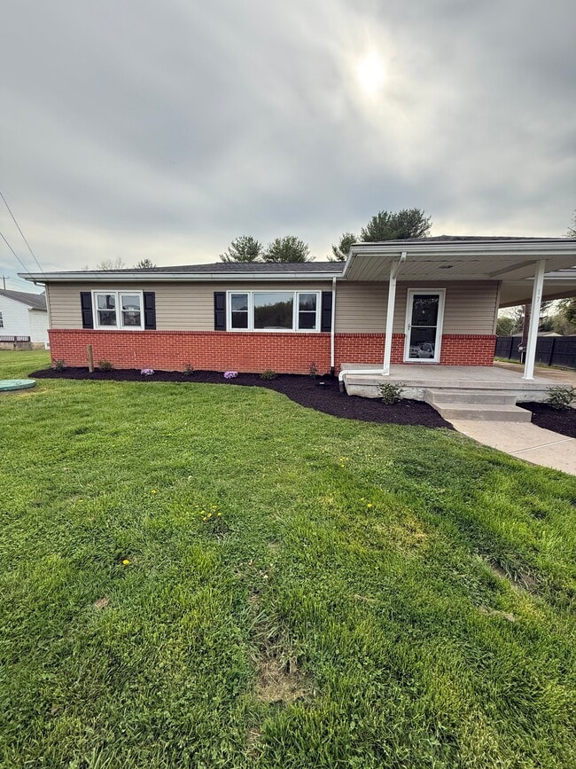 Photo - 17 Maloney Rd