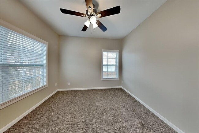 Photo - 383 Kyles Cir