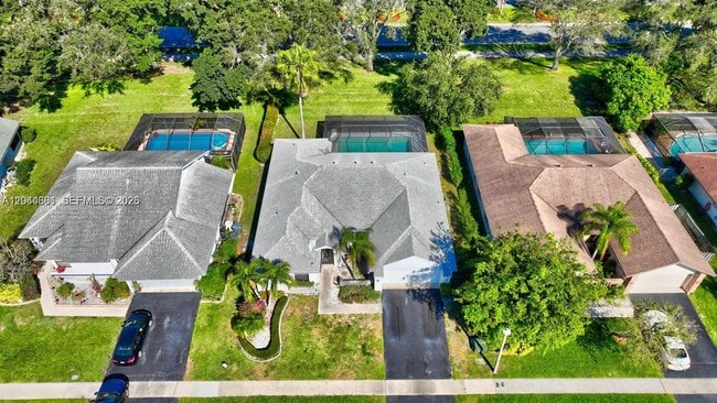 Photo - 18352 181st Cir S