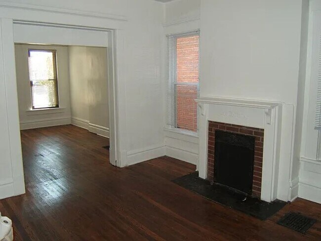 60 W 10th Ave Unit 60