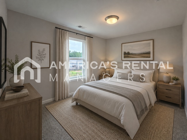 Photo - 115 Park Dr S