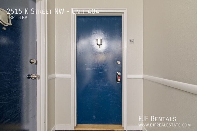 Photo - 2515 K St NW Unit 404