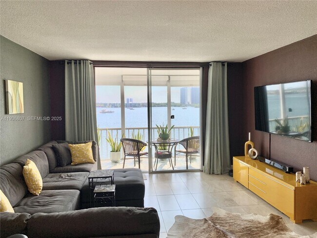 Photo - 3000 Marcos Dr Unit P512