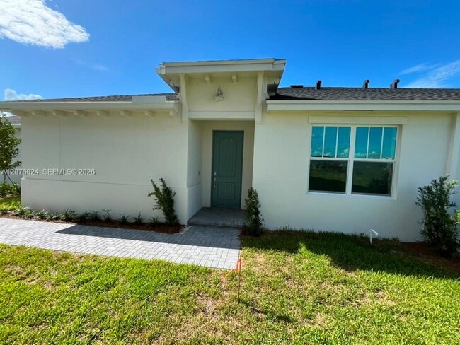 1651 Pelican Post Pl