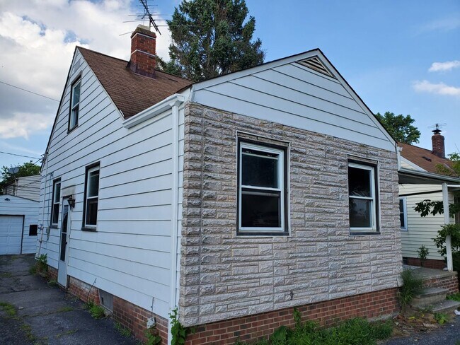 12827 Park Knoll Dr - 12827 Park Knoll Dr House