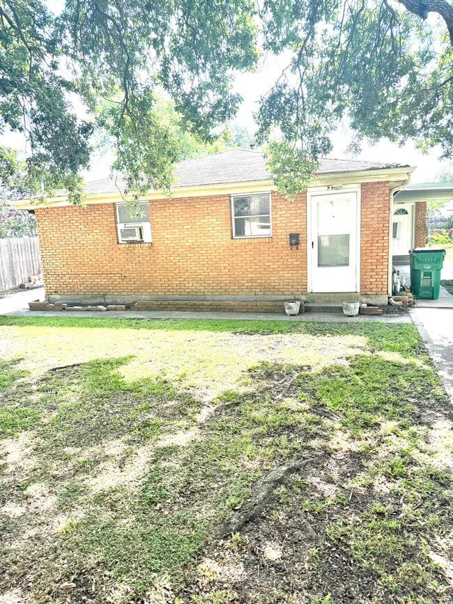 Photo - 945 & 949 Helios Ave Townhome