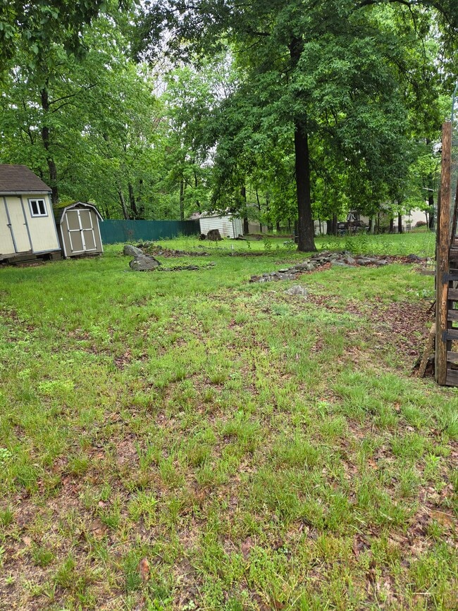 Photo - 2114 Lakeview Rd