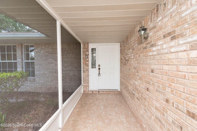 Photo - 1236 Buffing Cir SE
