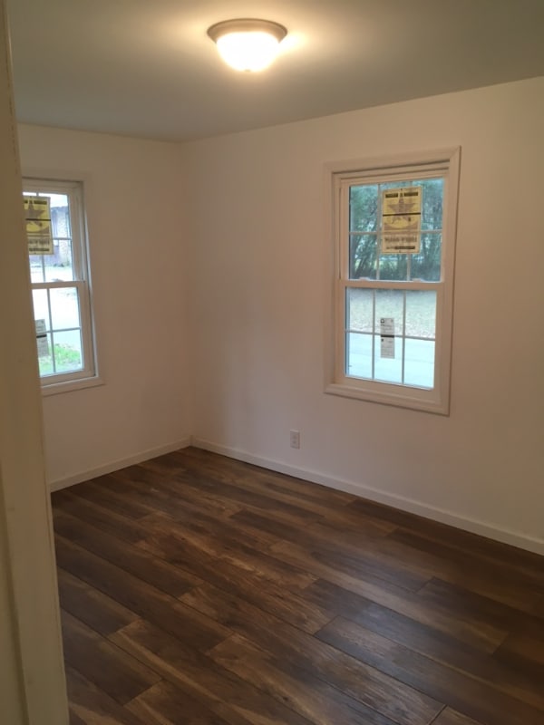 52 S Sawdust Ave