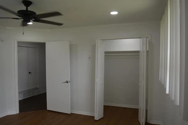 Photo - 306 E Cook St