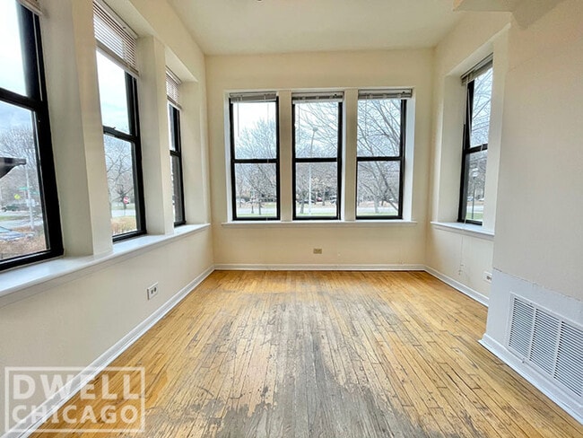 Photo - 2323 N Kedzie Blvd Unit 2