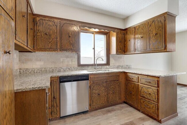 Photo - 2350 Erin Ct