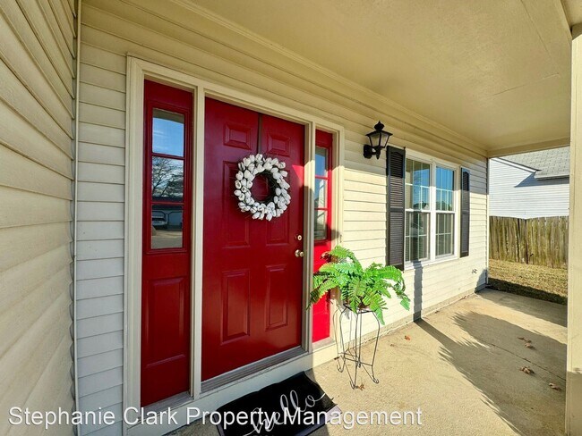 Photo - 3 br, 2.5 bath House - 1921 Ravel Drive