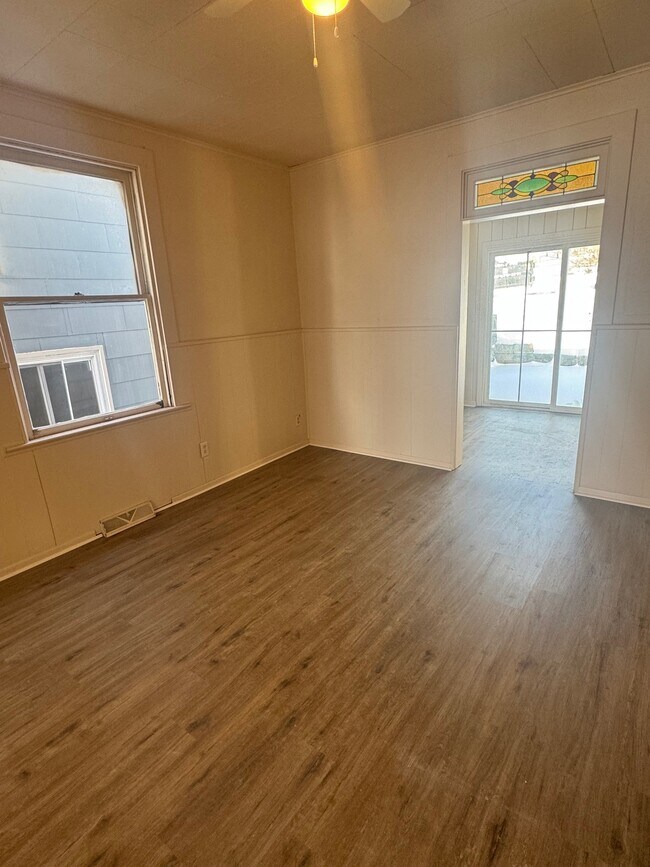 Photo - 1512 Woodmont Ave