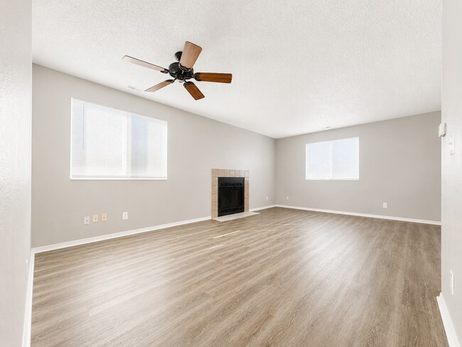 Photo - 1835 Zebulon Dr Unit B