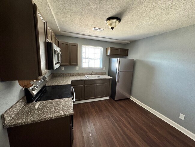 Photo - 770 Fremont St Unidad B