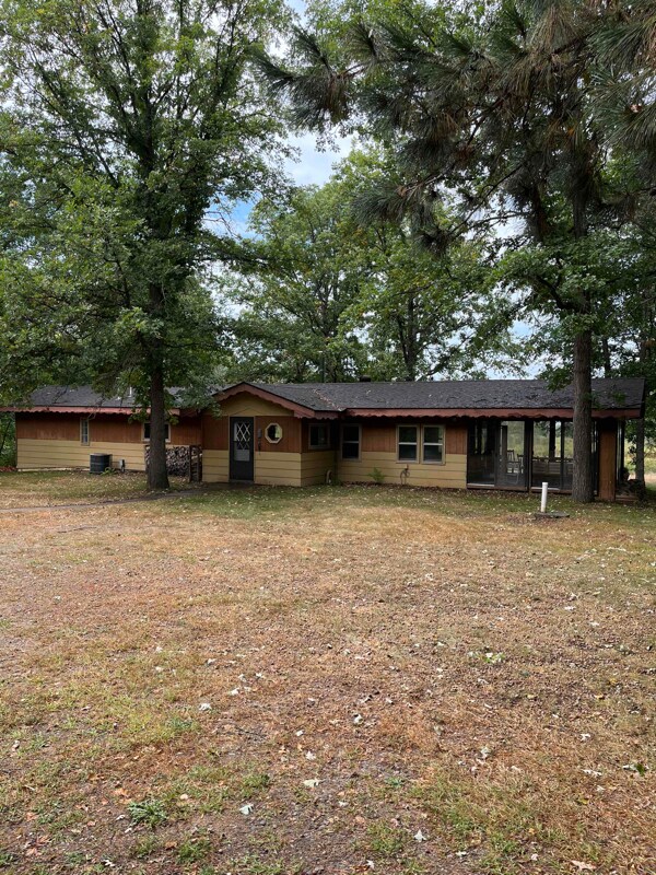 Photo - 18747 Jermark Rd