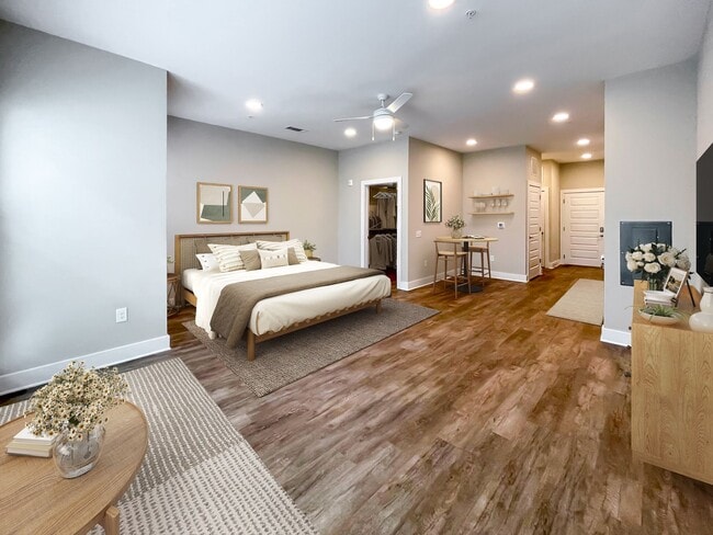 Bedroom & Living Area
