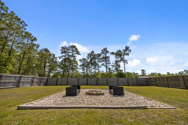 Photo - 186 Everett Yopp Dr