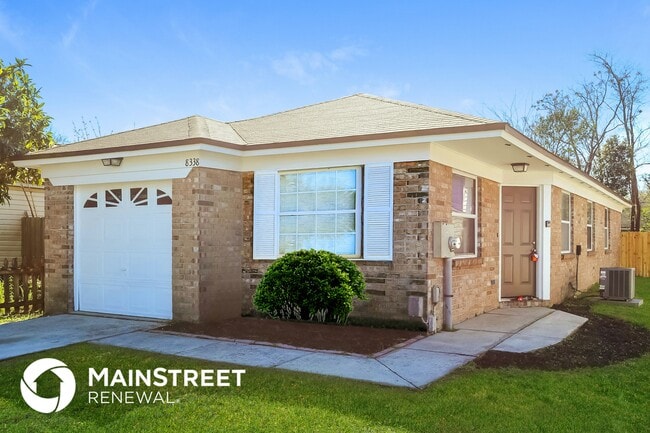 Building Photo - 8338 Century Point Dr S Rental