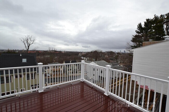 Photo - 160 Bigelow St Unit 1