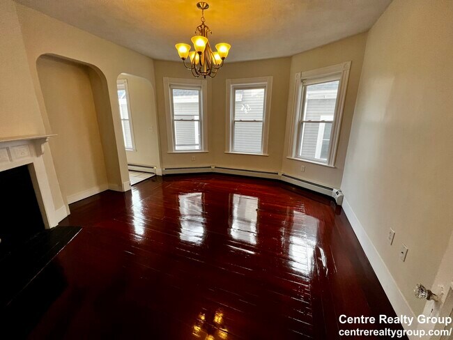 Photo - 19 Banks St Unit 2