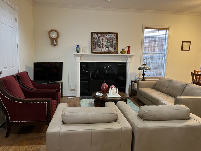 Photo - 6855 Bellgreen Dr