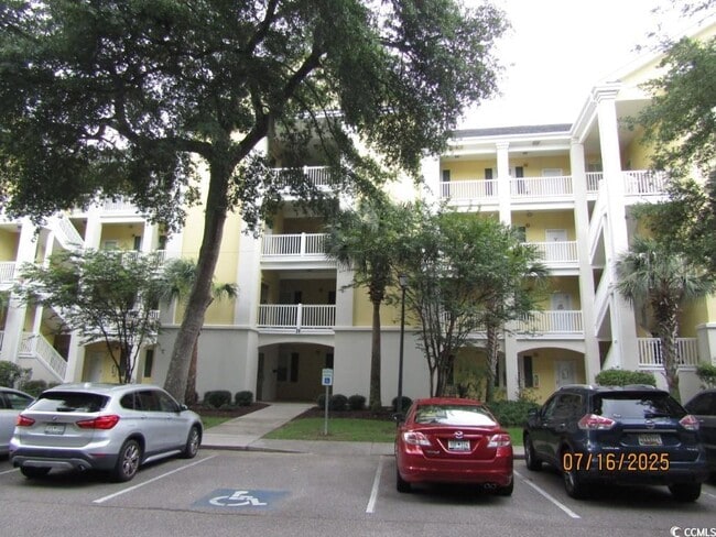 Photo - 601 N Hillside Dr Condo