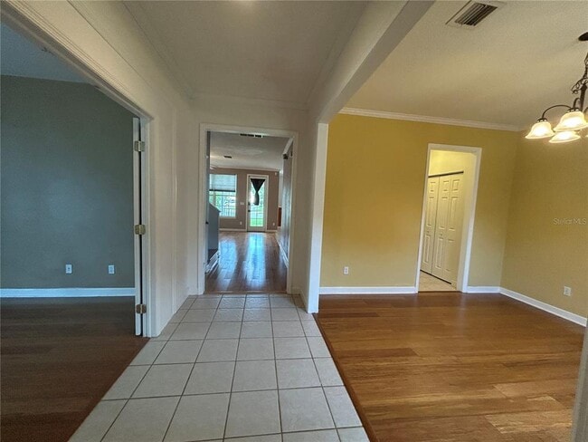 Photo - 2549 Twain Dr