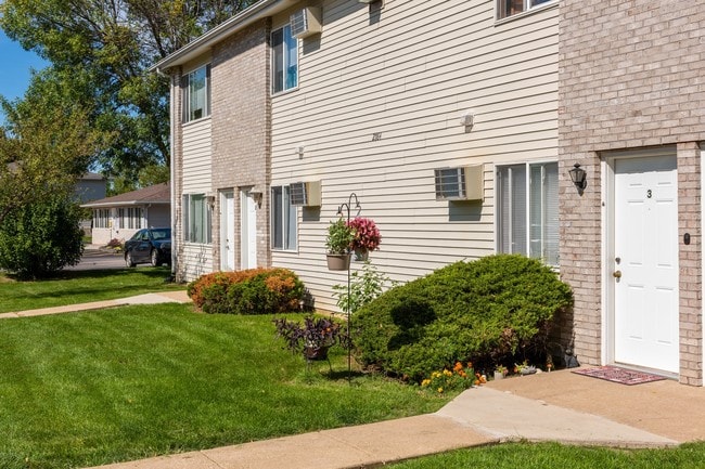 Building Photo - Jersey Meadows Rental