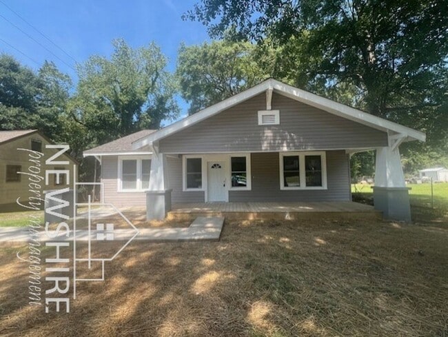 Building Photo - 318 Alexander Ave