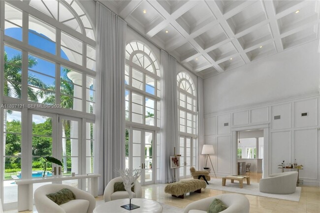 Photo - 26 Tahiti Beach Island Rd