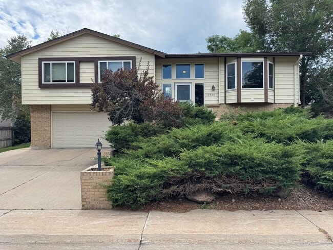 Building Photo - Colorado Lakewood Gem Rental