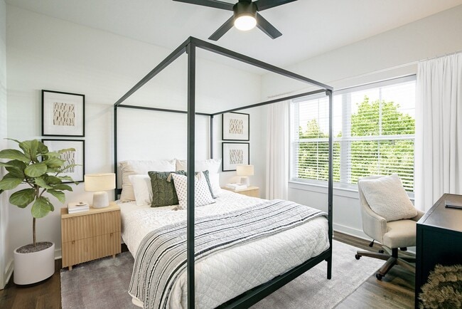 Photo - Farmhouse Apartments