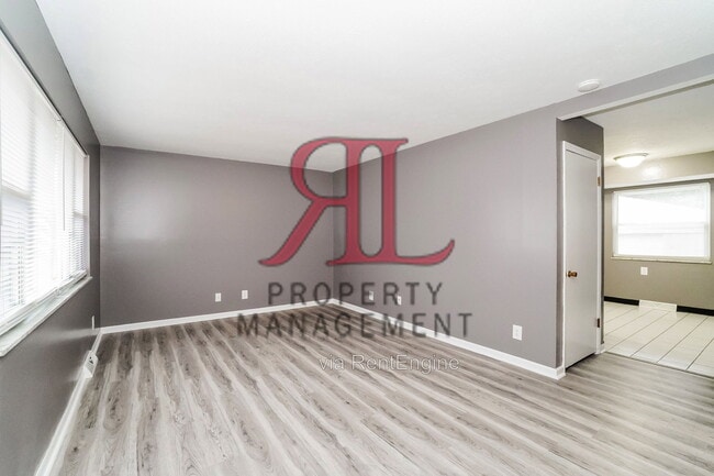 Photo - 1422 Weldon Ave