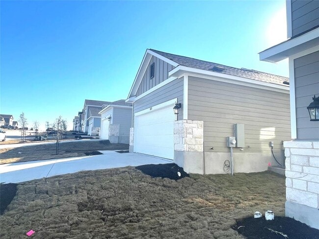 Photo - 121 Old Stagecoach Rd